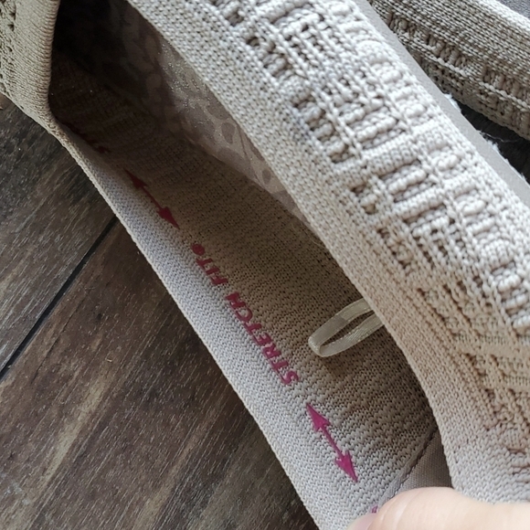 Skechers Womens Cleo Point Stretch Fit Loafer Flats shoes sz 7.5 - Picture 9 of 13